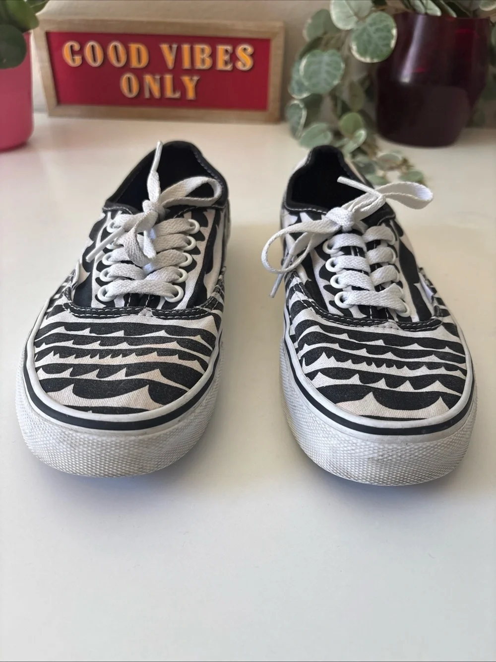 VANS Authentic US OPEN OF SURFING Huntington Beach California Men’s Size 6.5